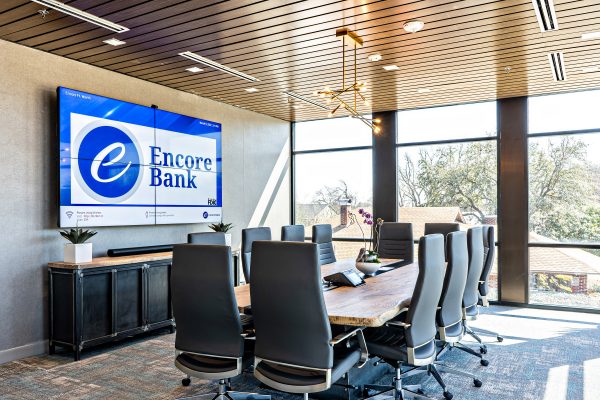 Encore Bank 04